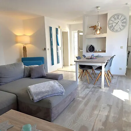 Monika - App Seemeile 1 * Sassnitz